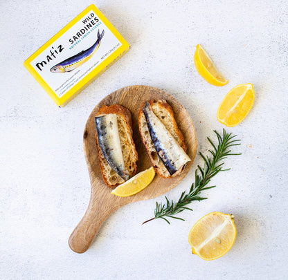 Matiz España Wild Caught Sardines with Natural Lemon Essence (4.2 oz.) Keto and Paleo Friendly (4.2 Ounce (Pack of 5))
