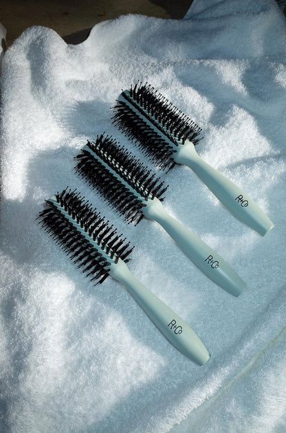 R+Co Vegan Boar Bristle Hair Brush #2 (42 mm)