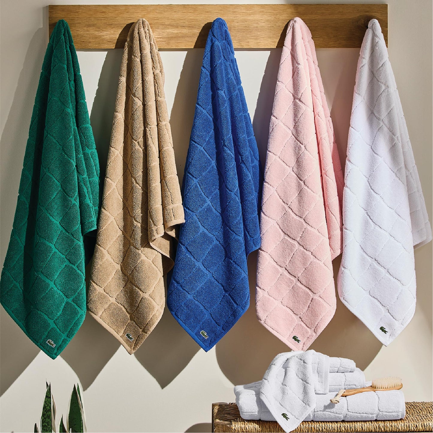 Lacoste Croc Scale 100% Cotton Towels – Highly Absorbent & Quick Drying, Premium Super Soft Bath Towel, Bathroom Essential, Gift for All Occasions, Machine Washable, Surf Blue, 13" x 13" Wash Cloth