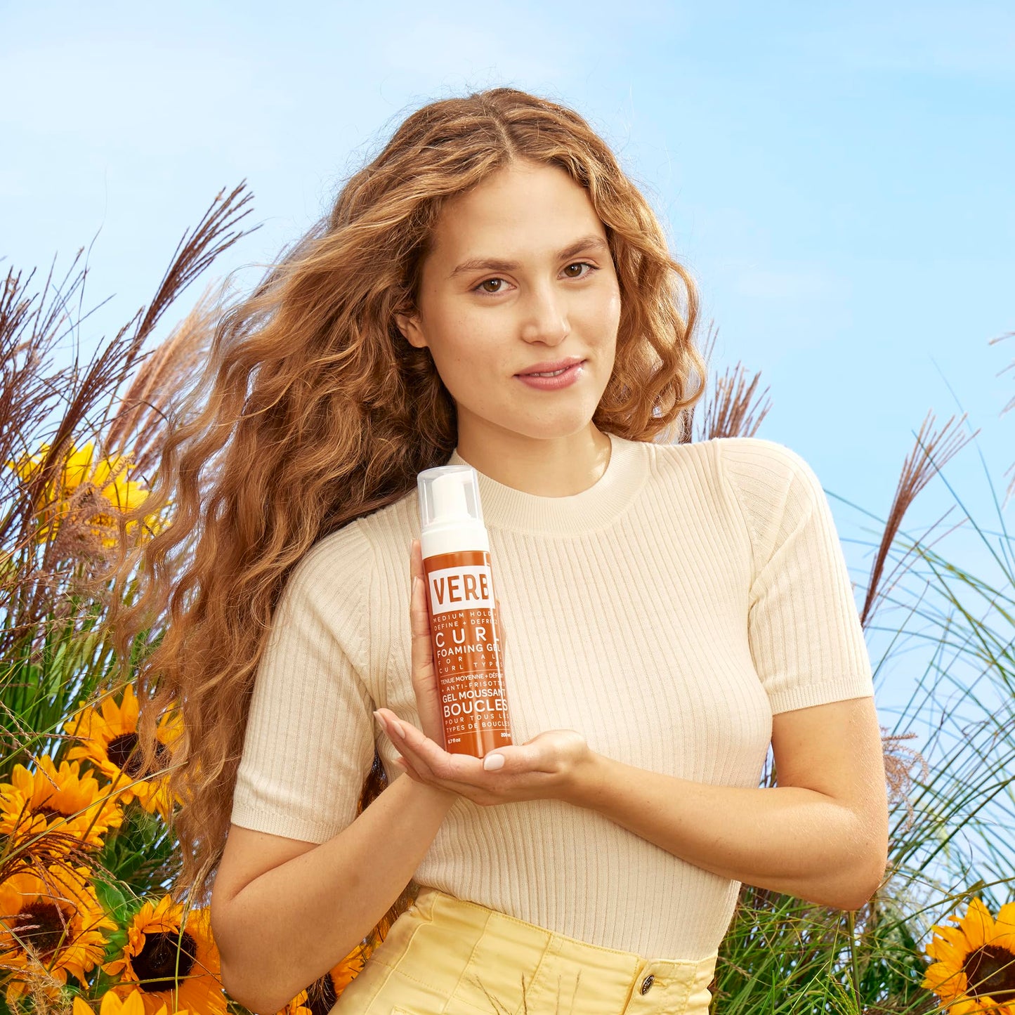 VERB Curl Foaming Gel – Frizz Control Foaming Gel - For Waves, Curls and Coils - Defines + Enhances for Medium Hold – Vegan, No Parabens or Harmful Sulfates