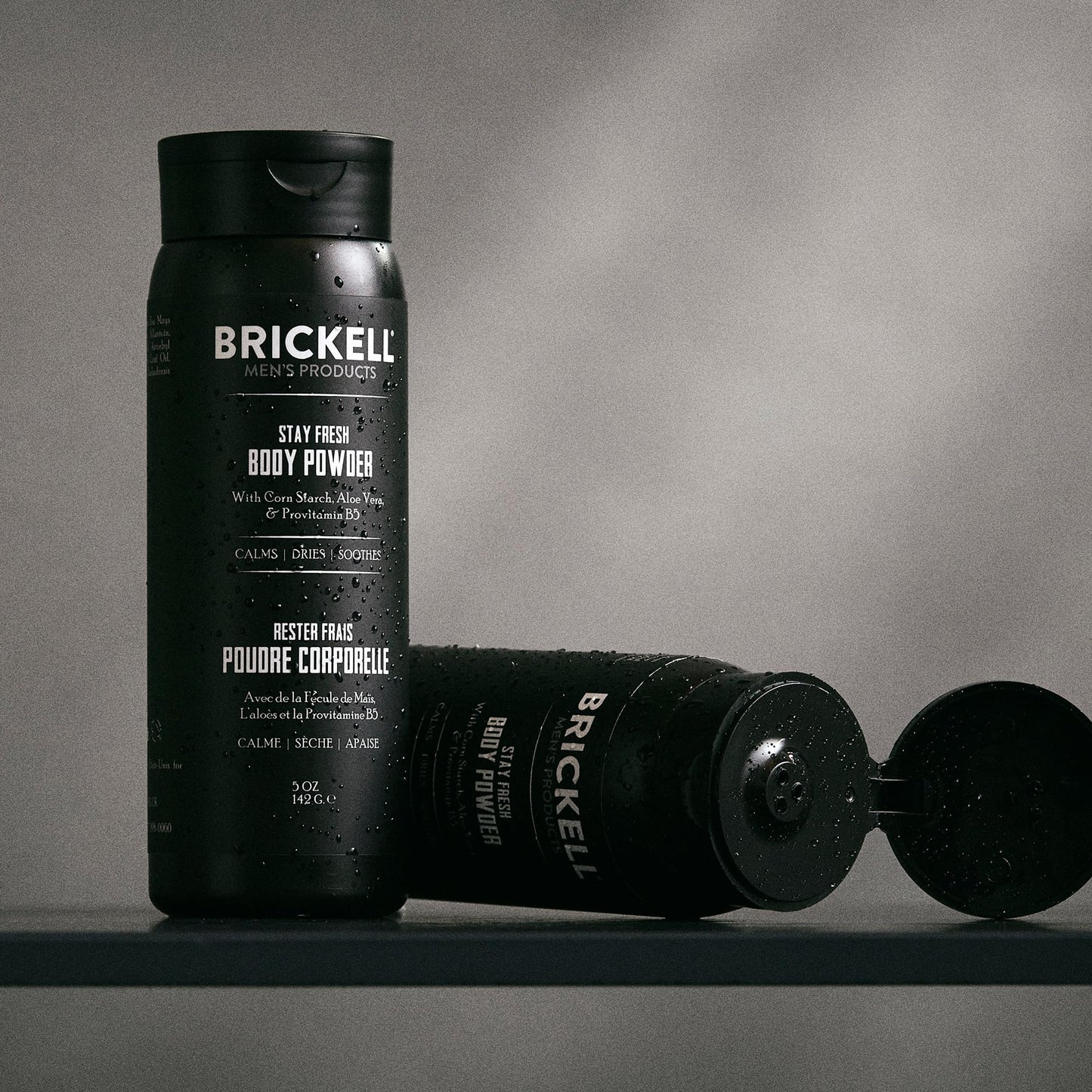 Brickell Men's Products Stay Fresh Body Powder for Men, Natural and Organic Talc-Free, Absorbs Sweat, Keeps Skin Dry, Unscented, 5 oz