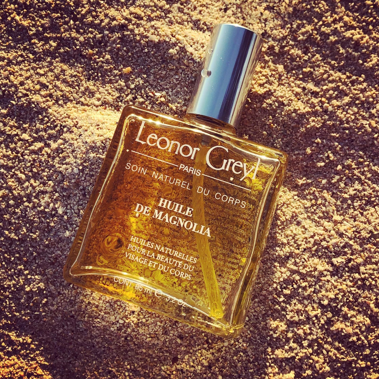 Leonor Greyl Huile De Magnolia Beauty Enhancing Natural Oils For Face And Body. 97% Natural Ingredients. Vegan. 3.2 oz Made in France.